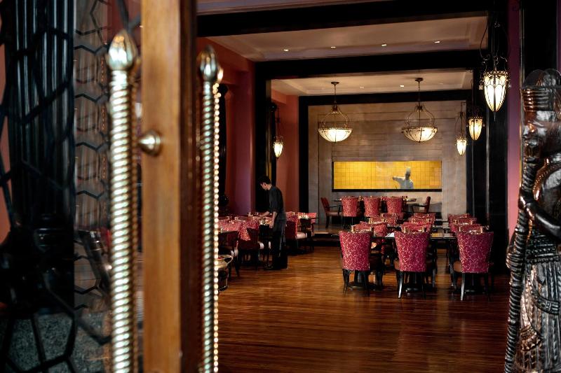 Lakeside Chalet, Mumbai - Marriott Executive Apt