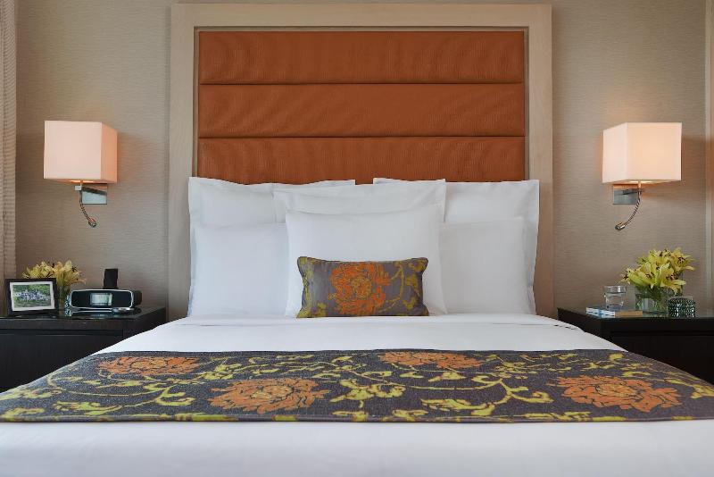 Lakeside Chalet, Mumbai - Marriott Executive Apt