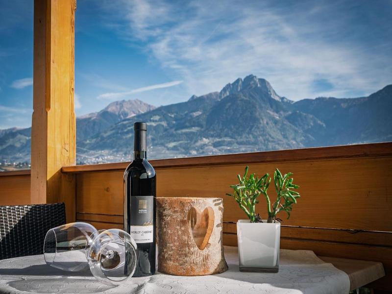 Landhaus Hotel Kristall image