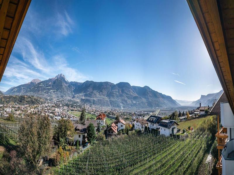 Landhaus Hotel Kristall image