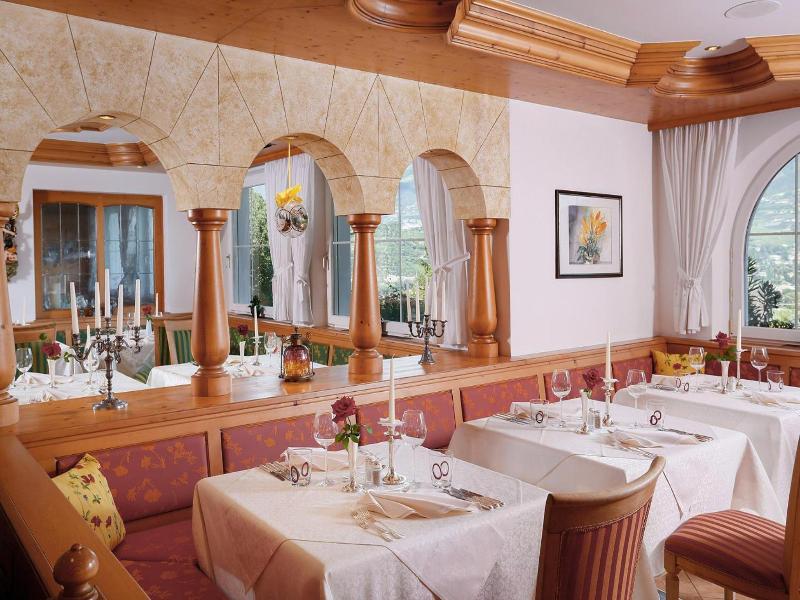 Landhaus Hotel Kristall image