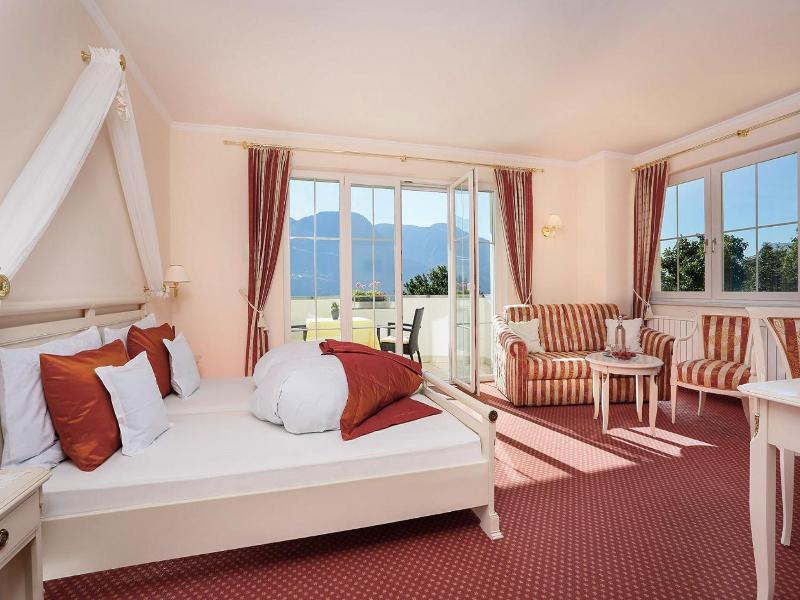 Landhaus Hotel Kristall image