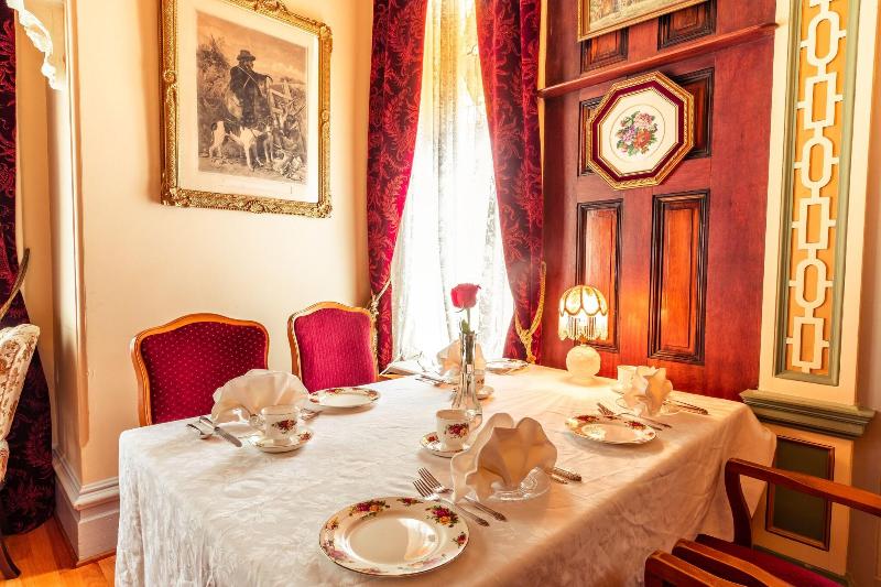 Amethyst Inn At Regents Park Victoria image