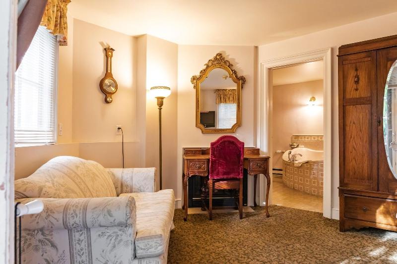 Amethyst Inn At Regents Park Victoria image