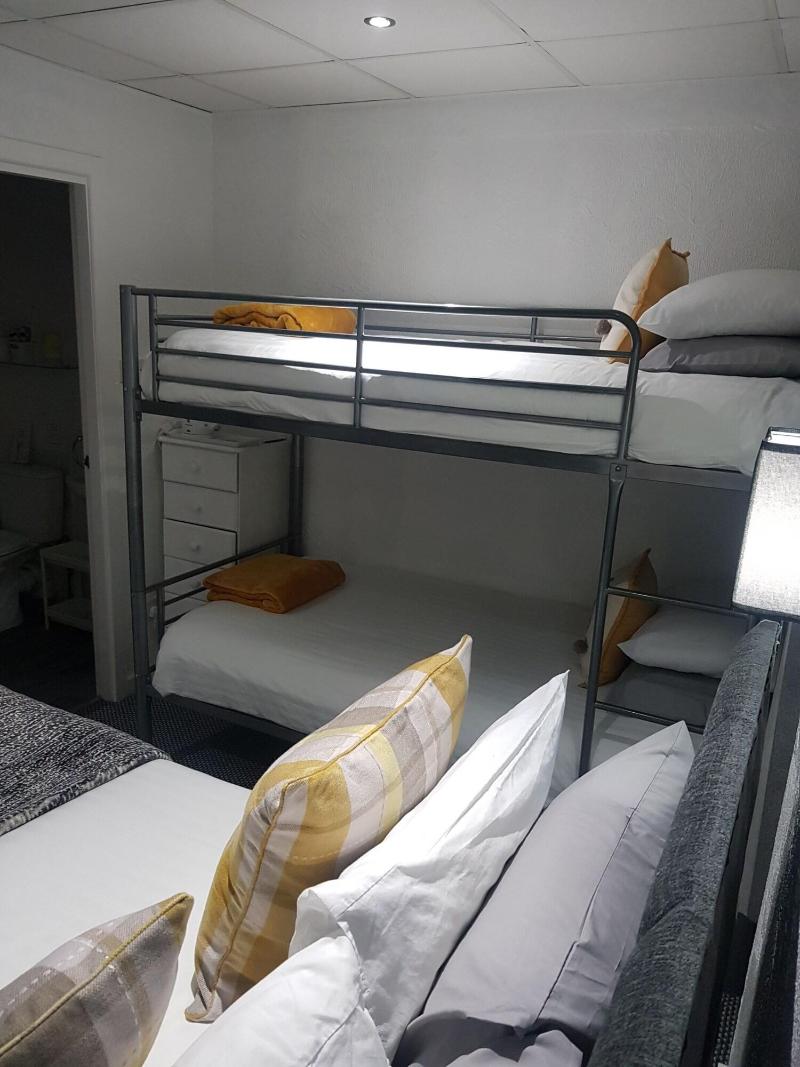 Rock Dene Hotel - Guest House image