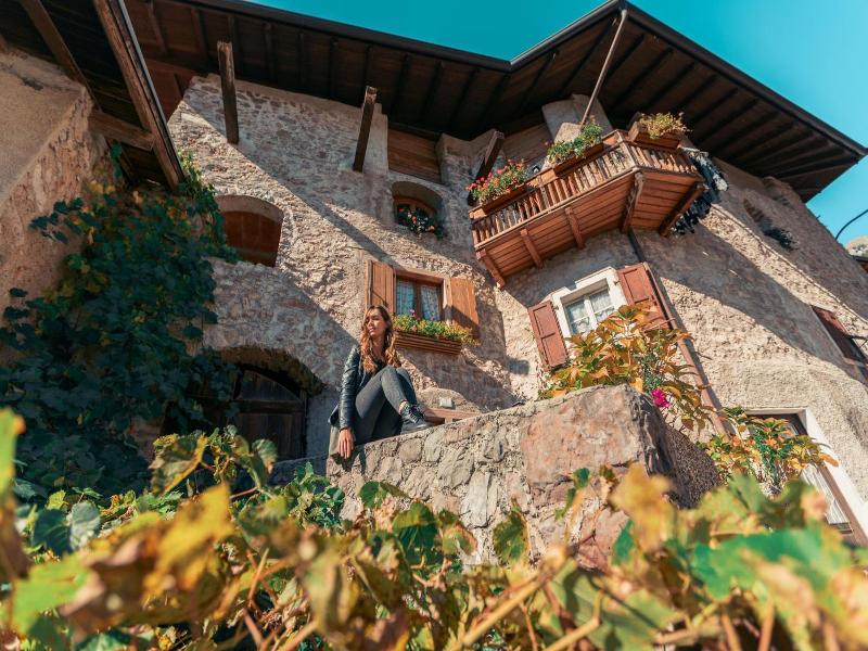 Miravalle image