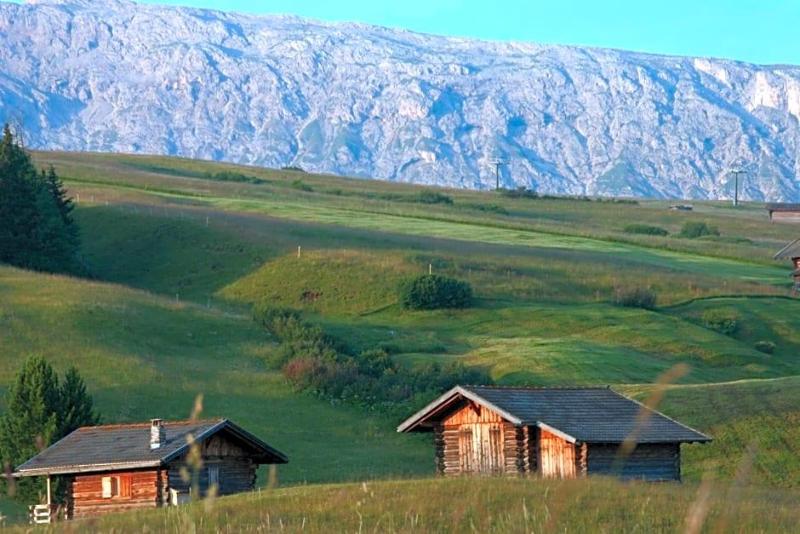 Seiser Alm Plaza image