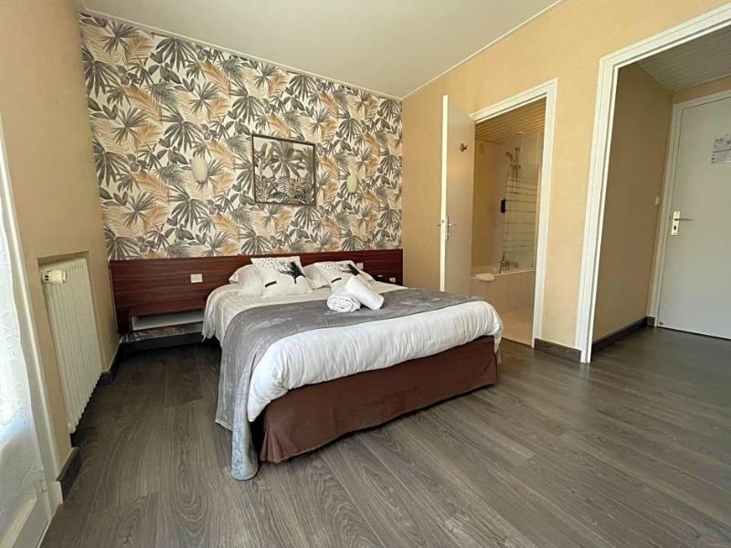 Le Relais de la Place & Le Vintage image