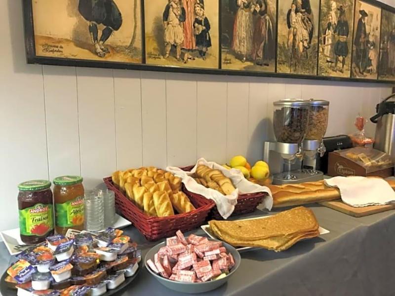 Le Relais de la Place & Le Vintage image