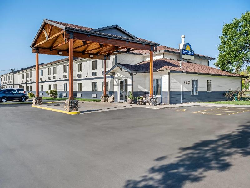 Days Inn by Wyndham Billings photo 5