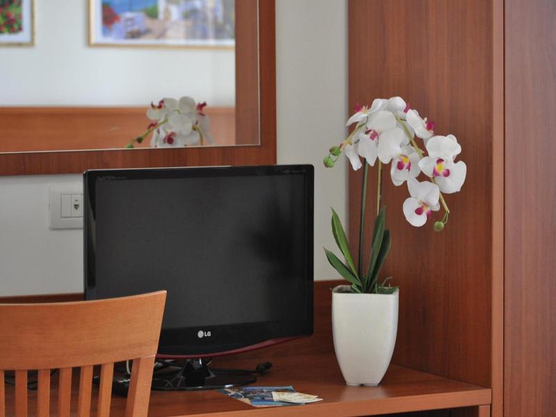 Hotel Solaria image