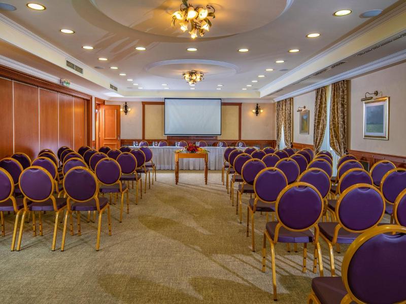 Betekints Wellness és Konferencia Hotel image