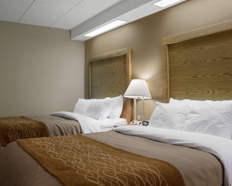 Quality Inn Bismarck I-94 image