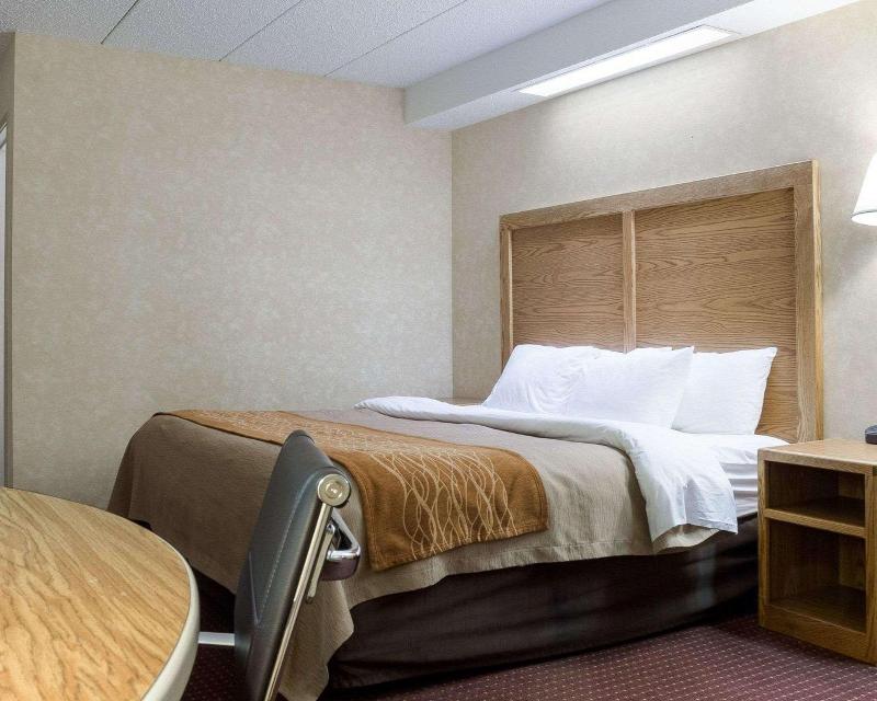 Quality Inn Bismarck I-94 image