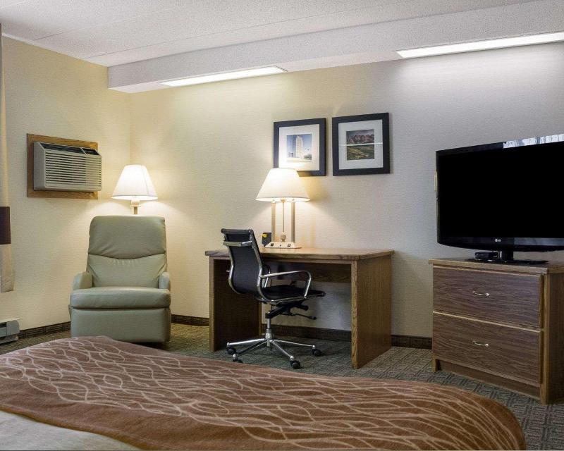 Quality Inn Bismarck I-94 image