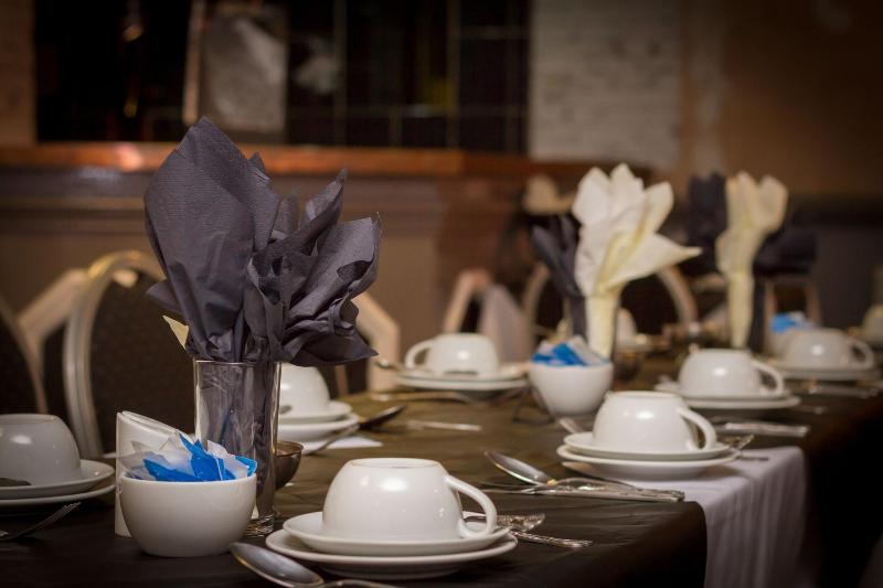 Sandringham Court Hotel image
