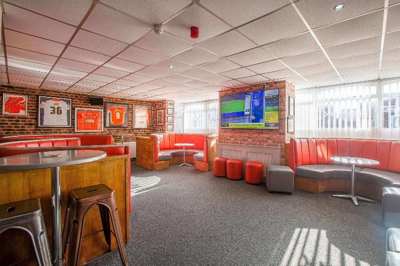 Sandringham Court Hotel image
