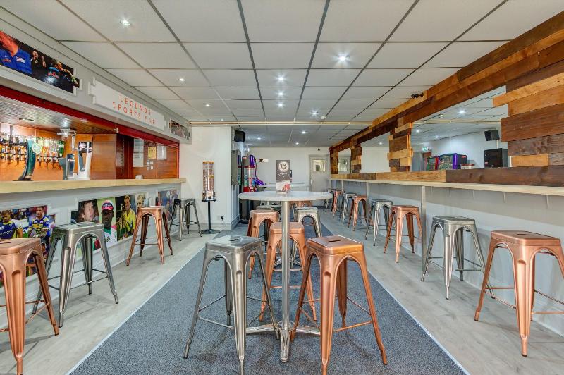 Sandringham Court Hotel image