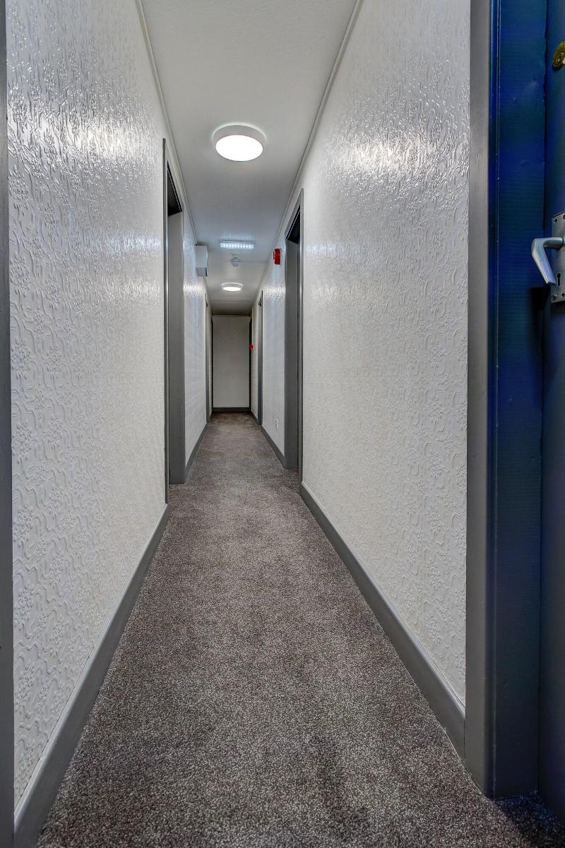 Sandringham Court Hotel image