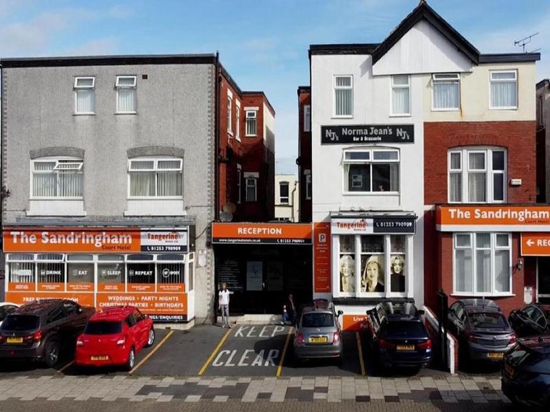 Sandringham Court Hotel image