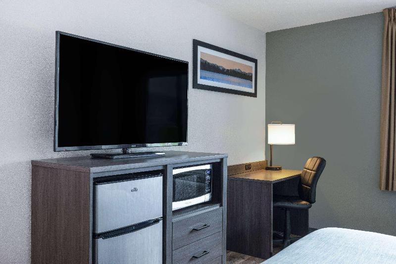 Hotel Butte image