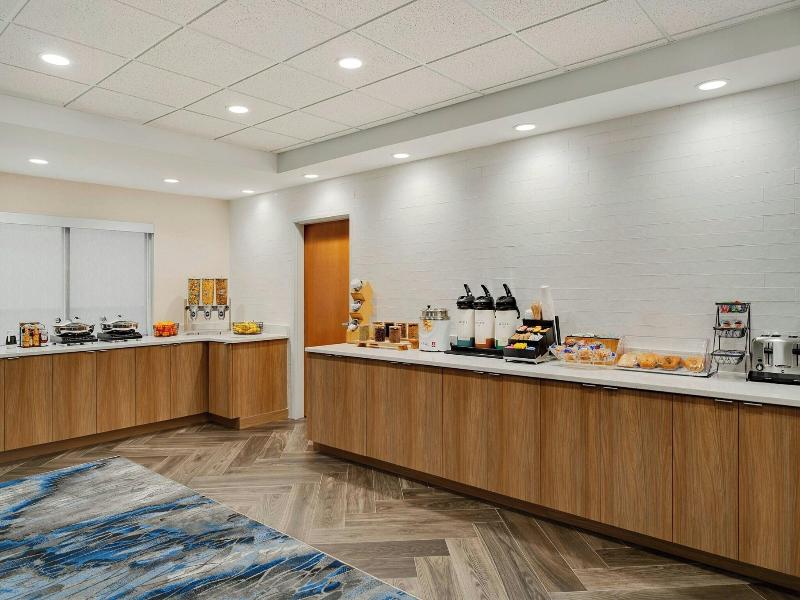Fairfield Inn & Suites by Marriott Bloomington — photo 52