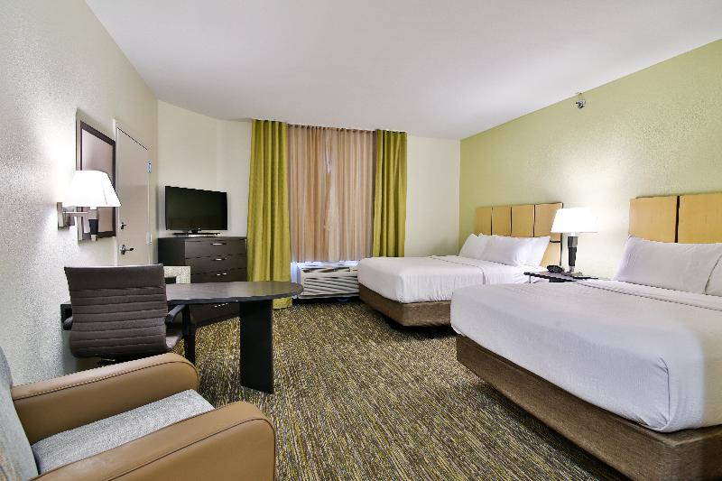 Candlewood Suites Bismarck photo 12