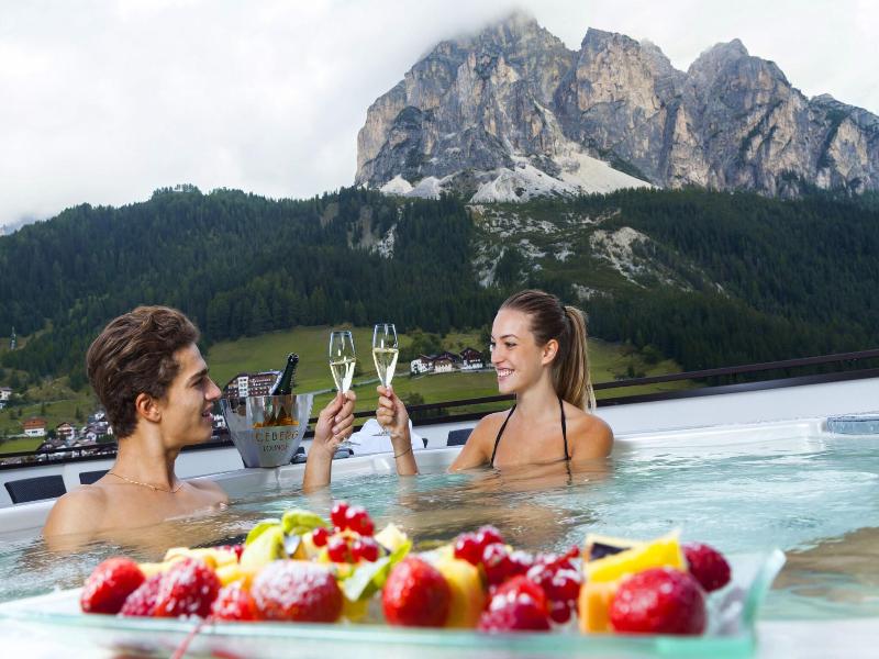 Hotel Col Alto image