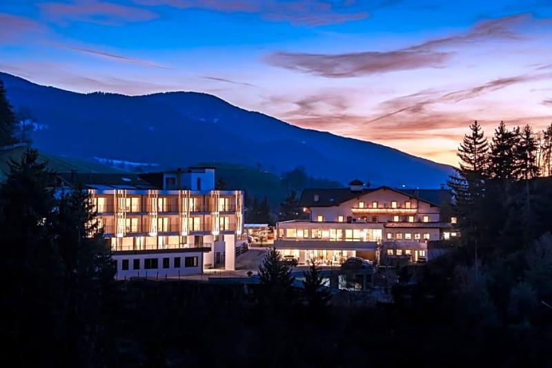 Torgglerhof image