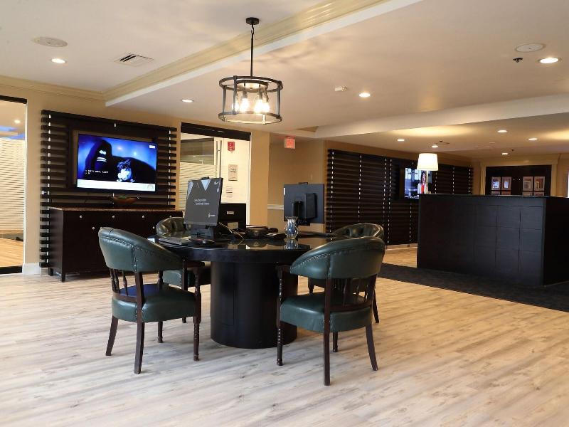 Four Points By Sheraton Wakefield Boston Hotel image