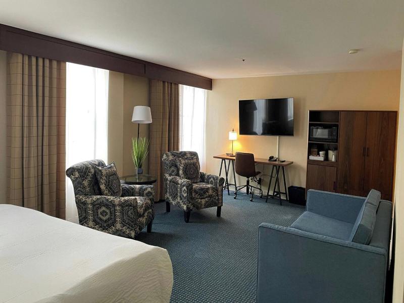 Four Points By Sheraton Wakefield Boston Hotel image