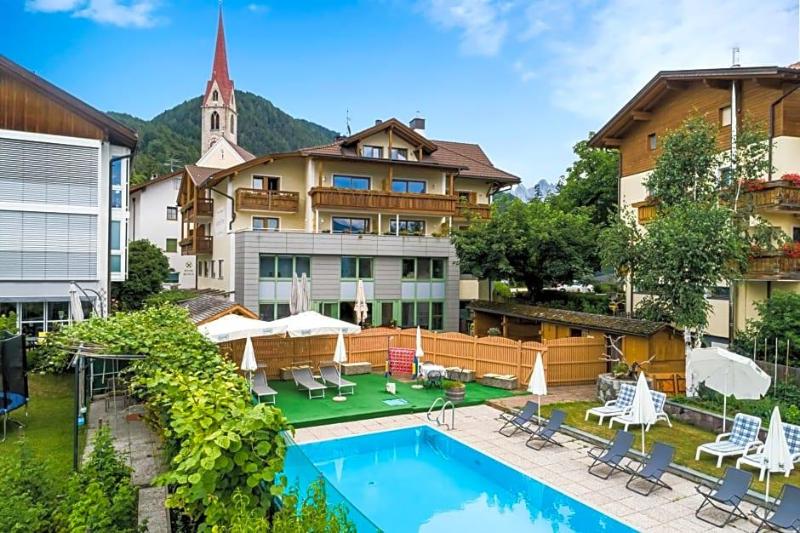 Wandergasthof Stern image