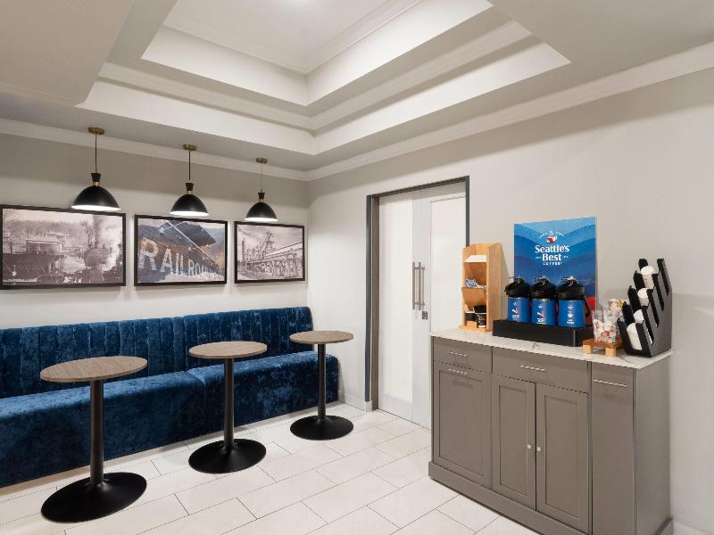 La Quinta Inn & Suites by Wyndham Bessemer