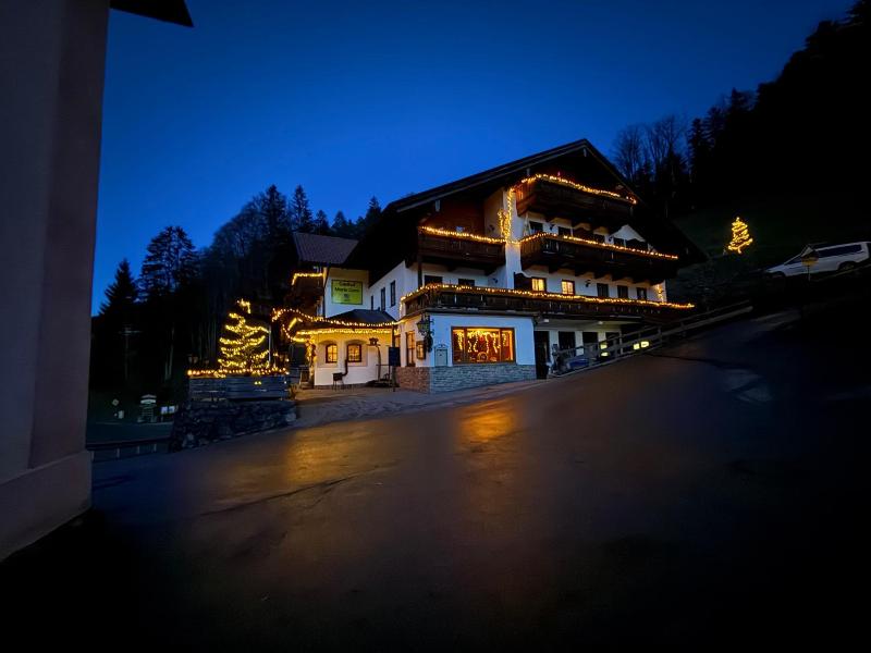 Maria Gern image