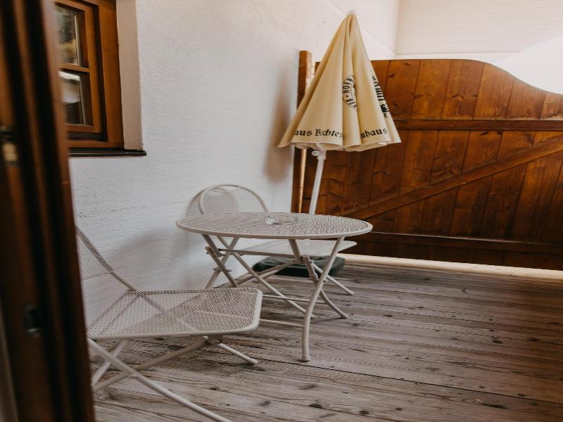 Maria Gern image