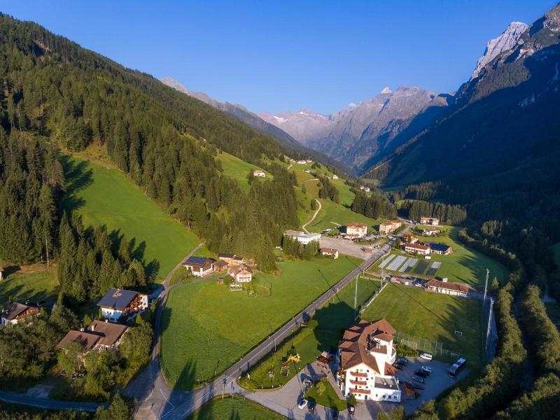 Alpin — general view