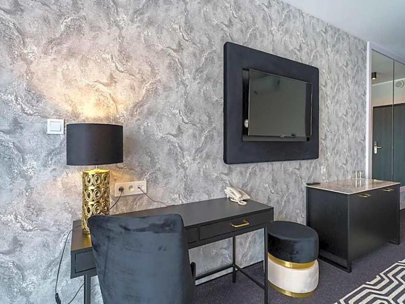 Hotel Resort und Spa Solny image