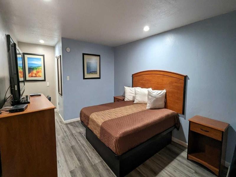 Best Motel, Barstow