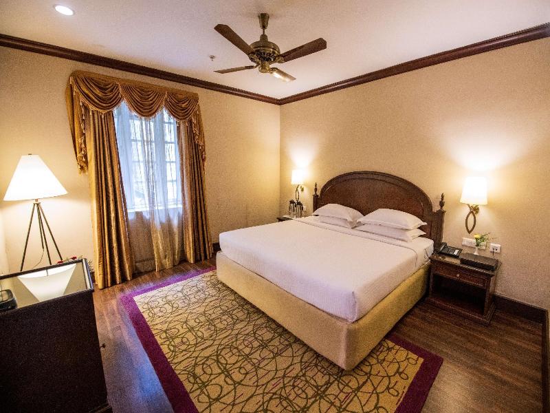 Carlton Hotel image
