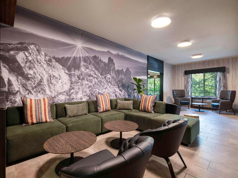 The Newberry Hotel Bend Tapestry Collection Hilton