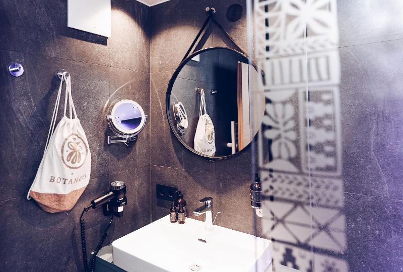 Botango Hotel image