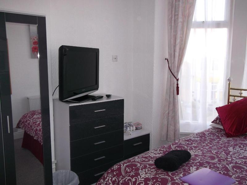 The Holmeleigh Hotel - Guest house image
