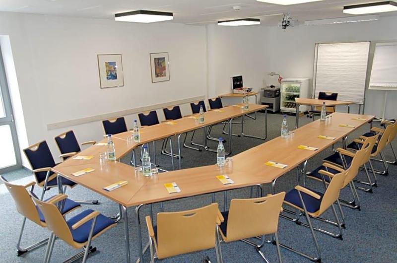 In Via Gäste- und Tagungshaus im Meinwerk-Institut image