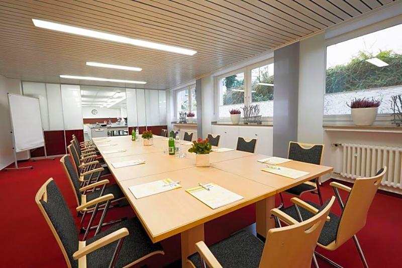 In Via Gäste- und Tagungshaus im Meinwerk-Institut image