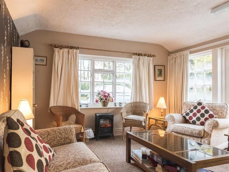 Gwesty Minffordd Hotel image
