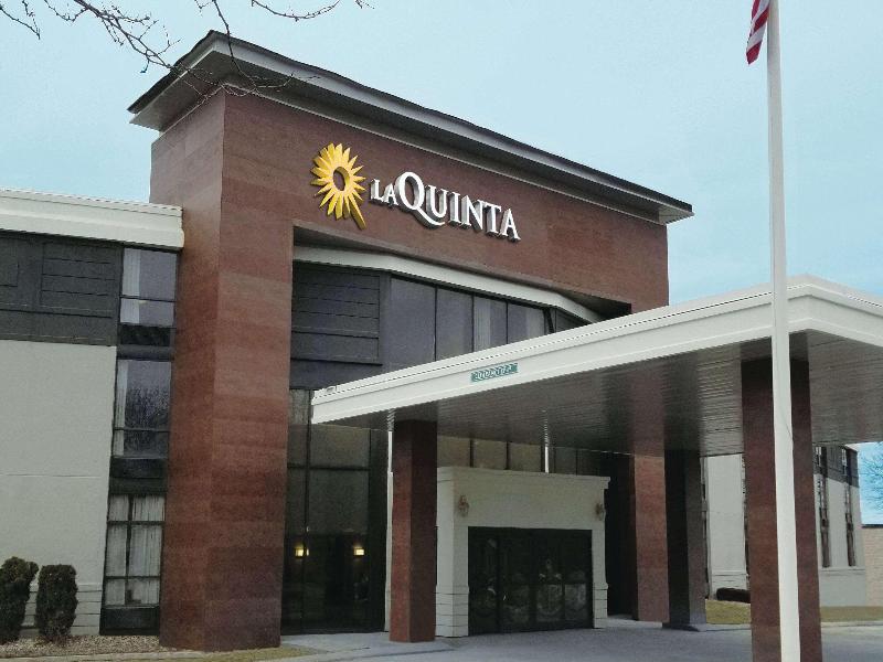 La Quinta Inn & Suites Boston Andover image