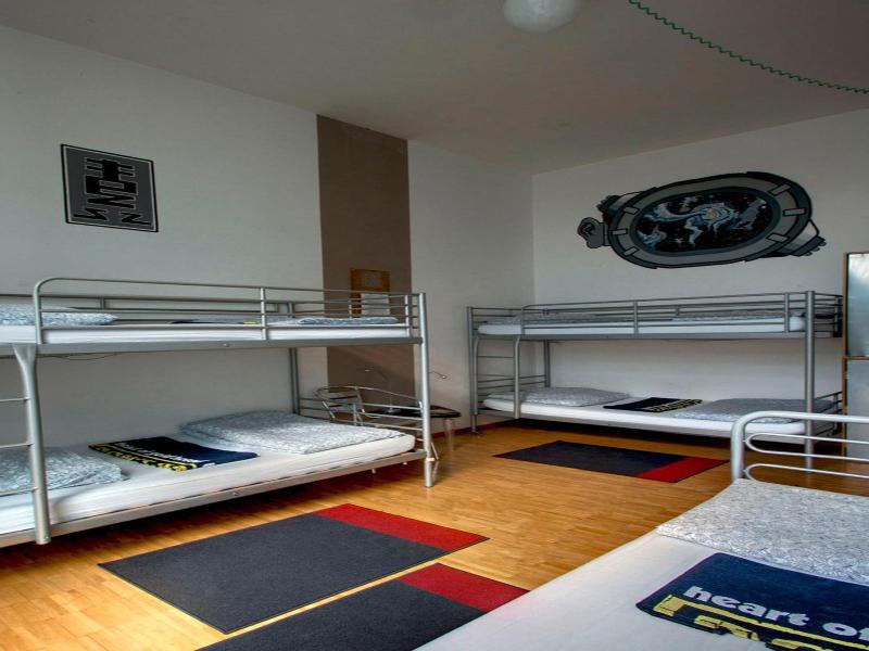 Heart of Gold Hostel Berlin image