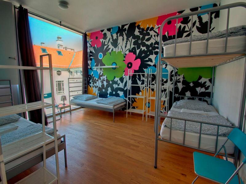 Heart of Gold Hostel Berlin image