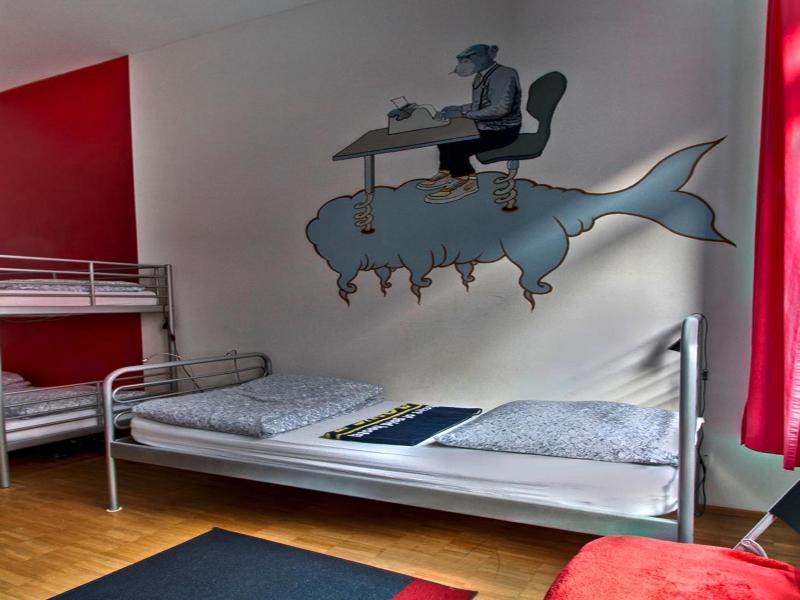Heart of Gold Hostel Berlin image
