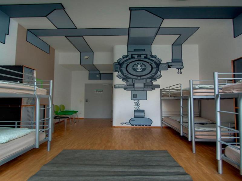 Heart of Gold Hostel Berlin image